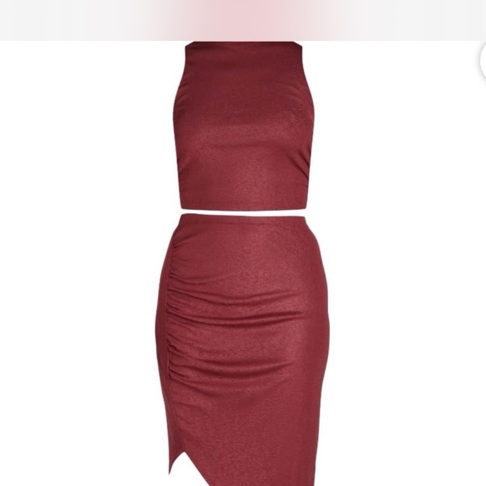 Chic Maroon Women's Skirt Set